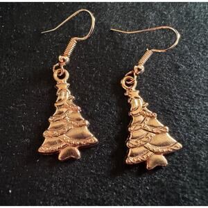 New 2 Rose Gold Tone Christmas Tree Dangle Earrings Holiday Festive E203